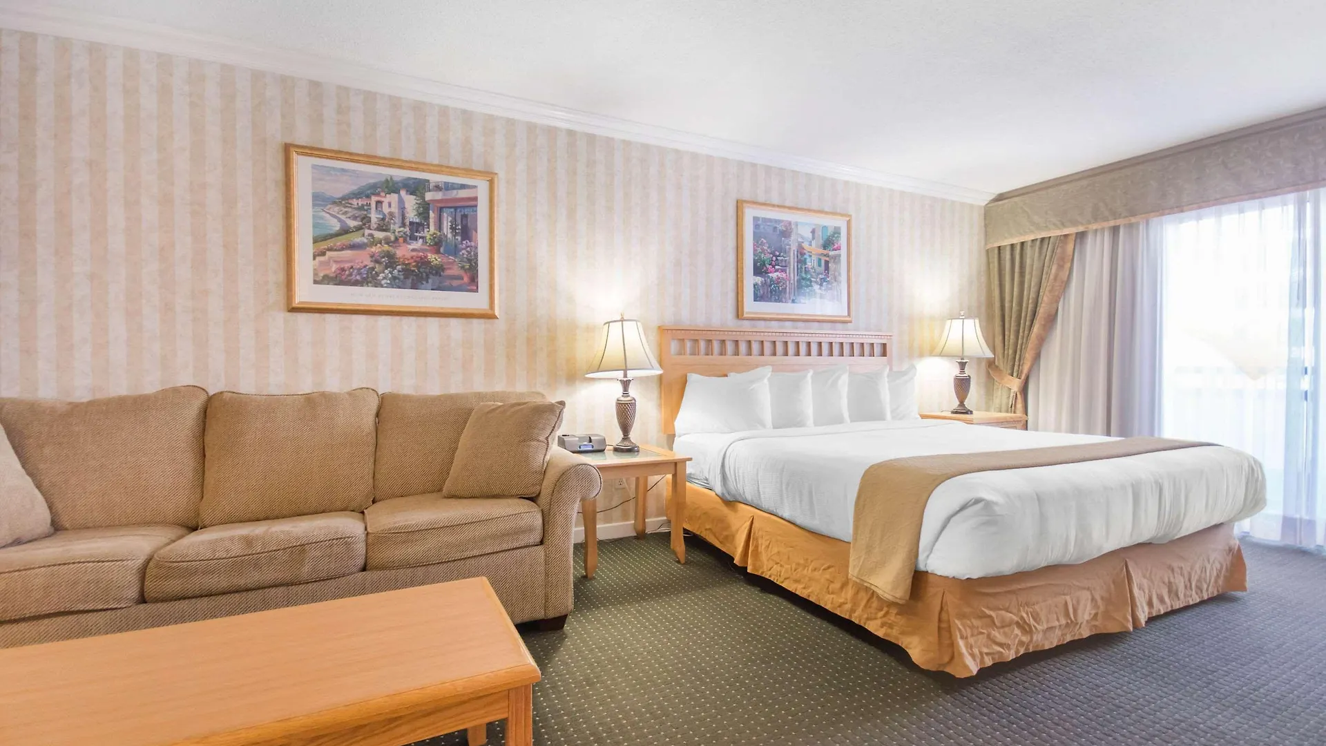 Quality Inn Downtown Inner Harbour Victoria 3*,  Kanada
