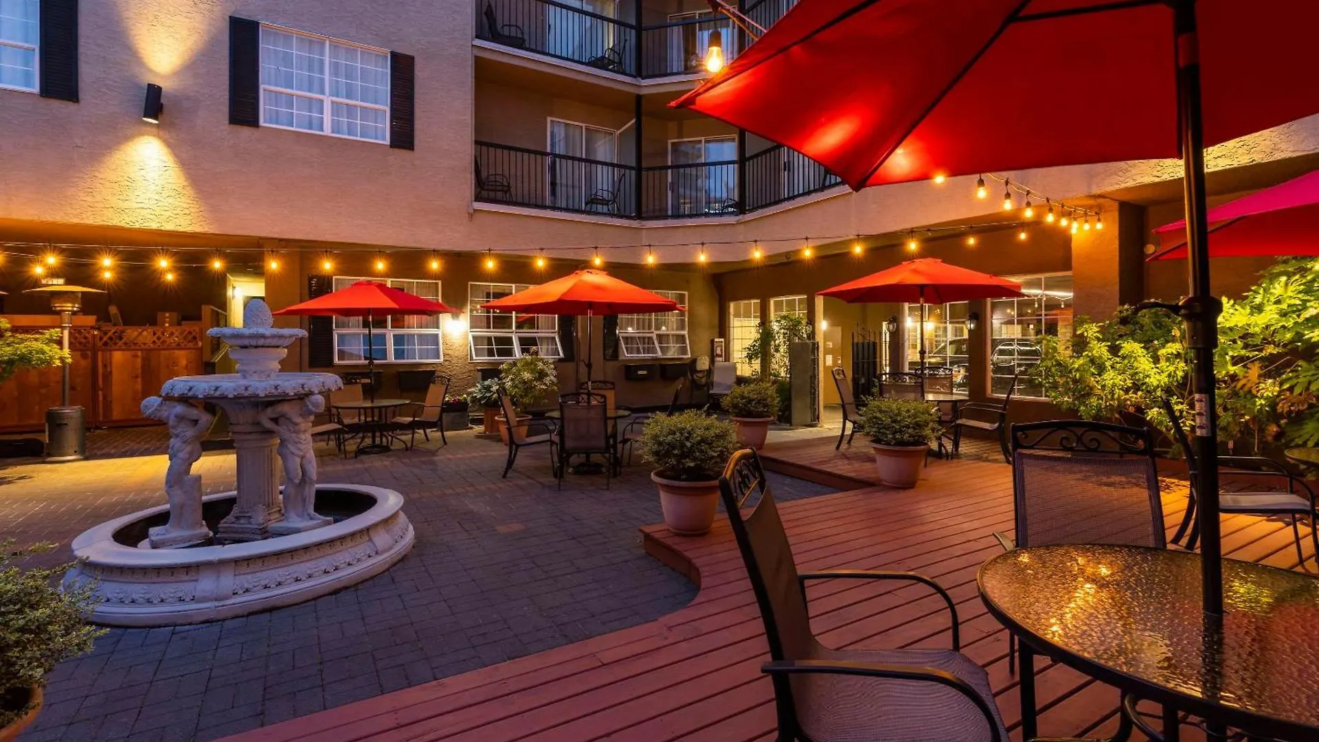 Quality Inn Downtown Inner Harbour Victoria
